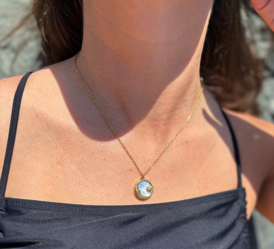 Venus Necklace